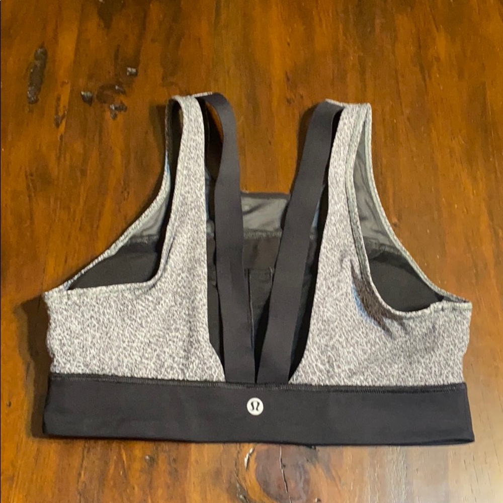 LULULEMON SPORTS BRA🌼